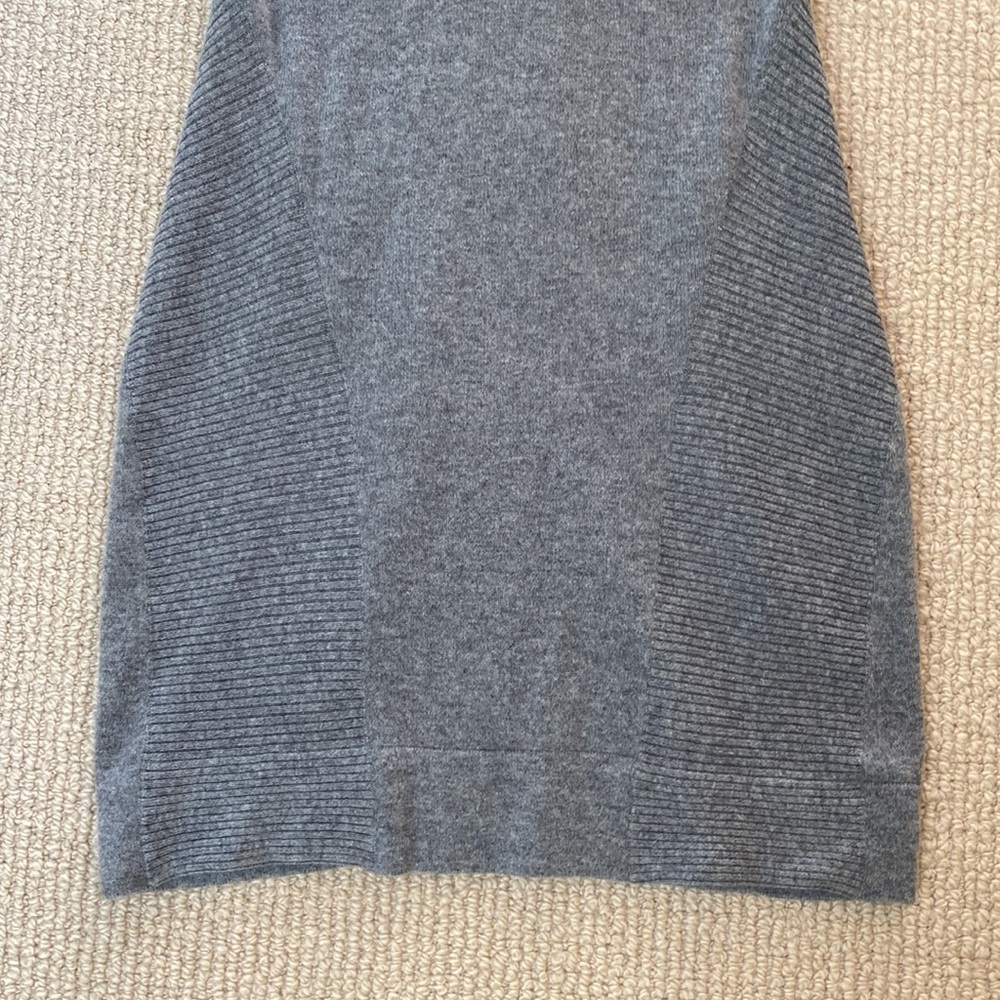 Christopher Fischer Sleveless Cashmere Dress - Picture 2 of 13